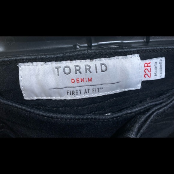 Torrid a 22R denim black first at fit jeans - Picture 4 of 8
